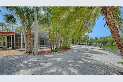 4830 Higel Avenue, Sarasota, FL 34242 - Photo 52