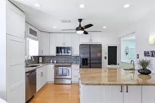 517 Kumquat Dr, Anna Maria, FL 34216 - Photo 14