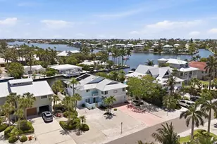 517 Kumquat Dr, Anna Maria, FL 34216 - Photo 1