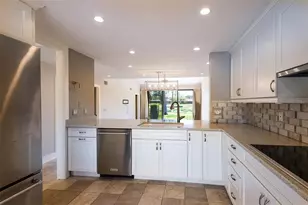 5332 Huntingwood Ct, Sarasota, FL 34235 - Photo 24