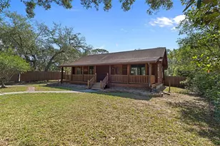3394 Memory Ln, Spring Hill, FL 34606 - Photo 2