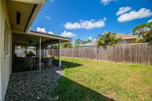 8824 Phyliss Ave, Sarasota, FL 34231 - Photo 36