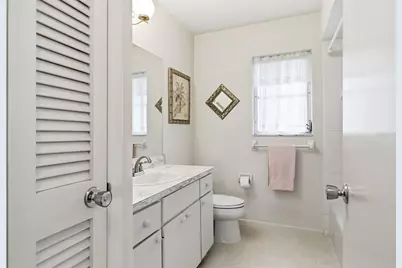 8824 Phyliss Avenue, Sarasota, FL 34231 - Photo 28