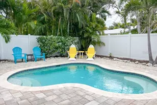 308 60th St, Holmes Beach, FL 34217 - Photo 22