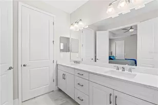 2570 Wild Cherry Path, Sarasota, FL 34240 - Photo 40