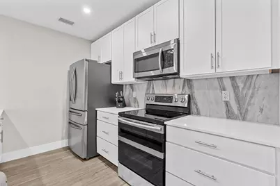 332 Cocoanut Avenue #302, Sarasota, FL 34236 - Photo 10