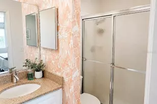 8360 Wingate Dr, Sarasota, FL 34238 - Photo 12