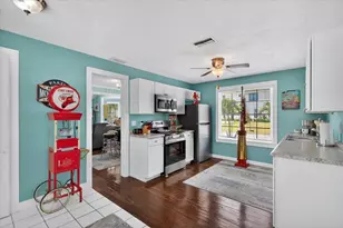 216 Sunrise Dr, Nokomis, FL 34275 - Photo 26