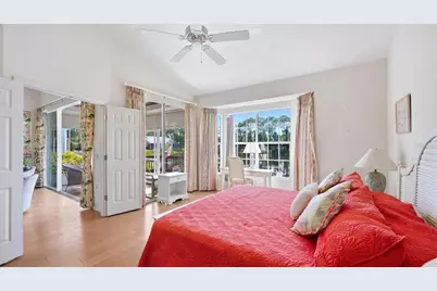 7706 Whitebridge Glen, University Park, FL 34201 - Photo 16