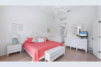 7706 Whitebridge Glen, University Park, FL 34201 - Photo 18