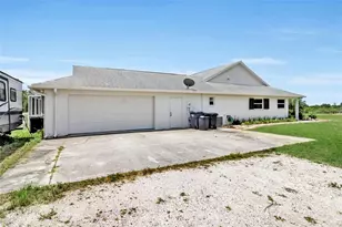 6925 Wauchula Rd, Myakka City, FL 34251 - Photo 6
