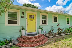 508 16th Ave W, Palmetto, FL 34221 - Photo 2