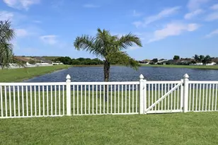 14310 Edinburgh Moor Dr, Wimauma, FL 33598 - Photo 4