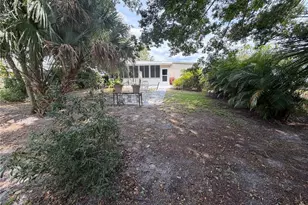 1451 Burning Tree St, Sarasota, FL 34234 - Photo 6