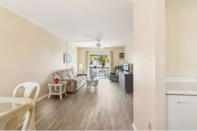 1837 Flamingo Boulevard #O35, Bradenton, FL 34207 - Photo 4