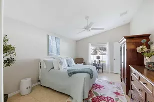 7106 35th St E, Sarasota, FL 34243 - Photo 22