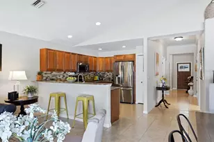 7106 35th St E, Sarasota, FL 34243 - Photo 14