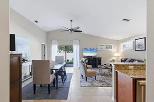 7106 35th St E, Sarasota, FL 34243 - Photo 6