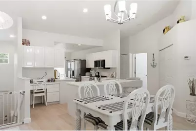 6594 Fairway Gardens Drive #6594, Bradenton, FL 34203 - Photo 8