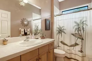 5157 Cote Du Rhone Way, Sarasota, FL 34238 - Photo 32