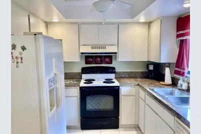 331 Barcelona Drive #331, Bradenton, FL 34210 - Photo 12