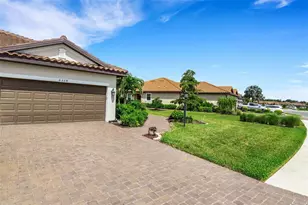 6324 Plateau Ct, Bradenton, FL 34203 - Photo 4