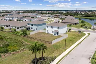 17448 Harvest Moon Way, Bradenton, FL 34211 - Photo 20
