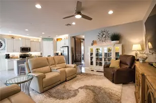 12064 Blazing Star Dr, Venice, FL 34293 - Photo 8