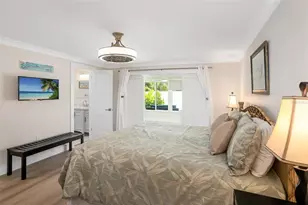 546 Spanish Dr S, Longboat Key, FL 34228 - Photo 22