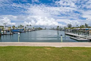 546 Spanish Dr S, Longboat Key, FL 34228 - Photo 48