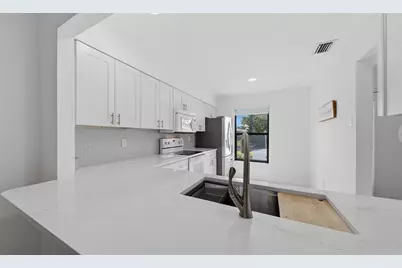 6050 28th Street W #NA, Bradenton, FL 34207 - Photo 8