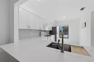 6050 28th St W, Bradenton, FL 34207 - Photo 8