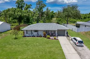 5202 Foxcroft Ct, Sarasota, FL 34232 - Photo 1