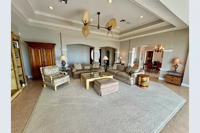 376 W Royal Flamingo Drive, Sarasota, FL 34236 - Photo 4