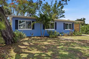 709 Padua Ct, Nokomis, FL 34275 - Photo 1