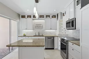 200 Cocoanut Ave, Sarasota, FL 34236 - Photo 18