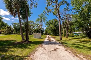 11903 Upper Manatee River Rd, Bradenton, FL 34212 - Photo 4