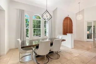 4981 Hubner Cir, Sarasota, FL 34241 - Photo 10
