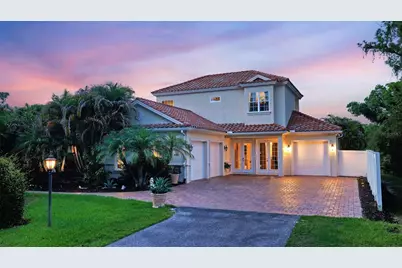 4981 Hubner Circle, Sarasota, FL 34241 - Photo 2