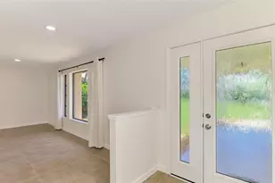 2340 Palmetto St, Nokomis, FL 34275 - Photo 8