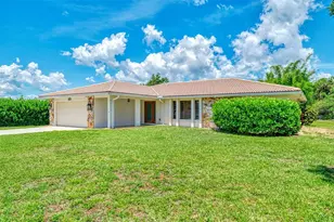 2340 Palmetto St, Nokomis, FL 34275 - Photo 2