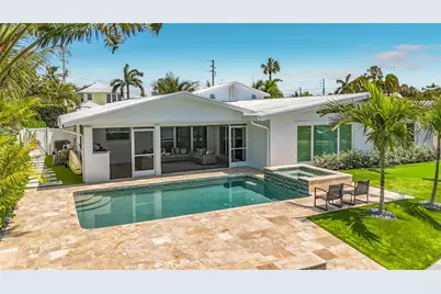 605 Key Royale Drive, Holmes Beach, FL 34217 - Photo 26