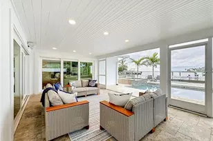 605 Key Royale Dr, Holmes Beach, FL 34217 - Photo 98