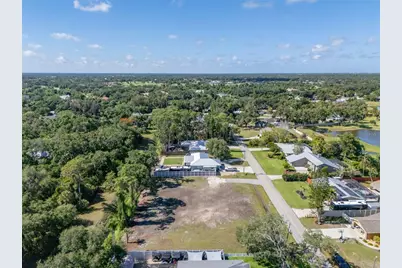 1941 E Leewynn Drive, Sarasota, FL 34240 - Photo 10