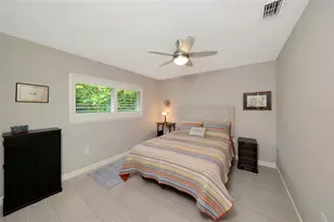 157 Lookout Point Dr, Osprey, FL 34229 - Photo 28