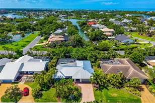 157 Lookout Point Dr, Osprey, FL 34229 - Photo 42
