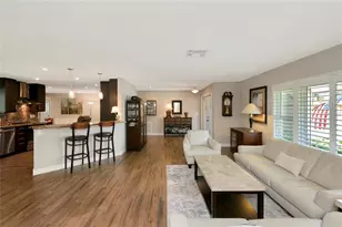 157 Lookout Point Dr, Osprey, FL 34229 - Photo 10