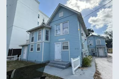 1425 14th Street W, Bradenton, FL 34205 - Photo 2