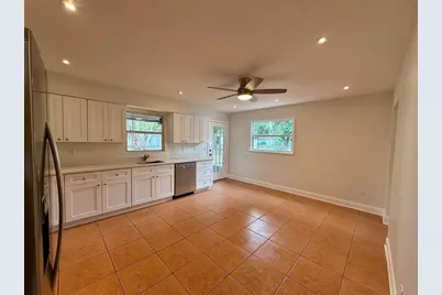 224 W Cornelius Circle, Sarasota, FL 34232 - Photo 30