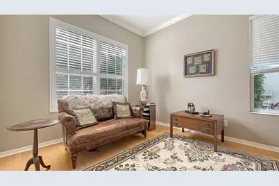 315 Londonderry Drive, Sarasota, FL 34240 - Photo 18